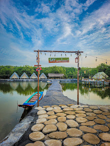Ảnh Google Maps, chưa xin phép bản quyền Ảnh chờ bản quyền — SAY Camp Forest
