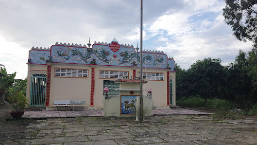 Ảnh chờ bản quyền — Đình Long Thạnh